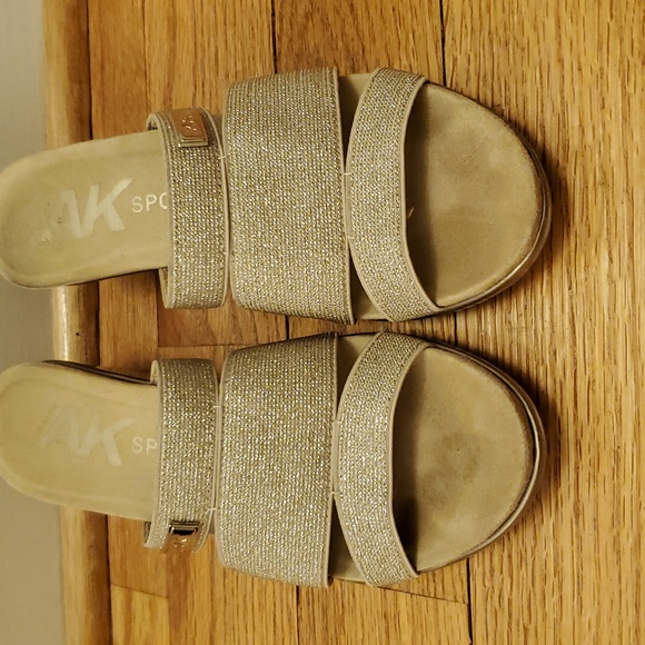 Anne Klein Women's Gold Sparkle Wedge Sandals - Picture 10 of 13